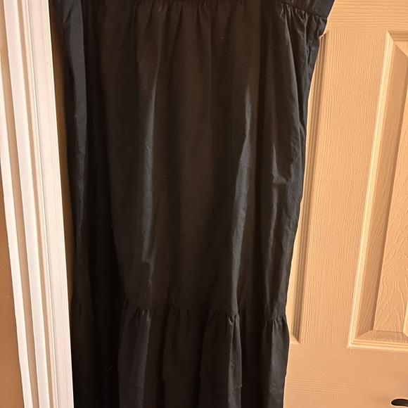 Black Ruffle Midi Skirt - Picture 2 of 4
